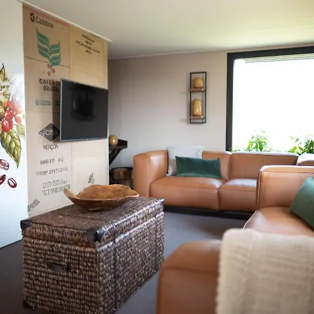 Special, Compound Group Accommodation, 100 M. From The Sea