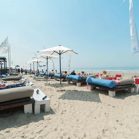 Special, Compound Group Accommodation, 100 M. From The Sea