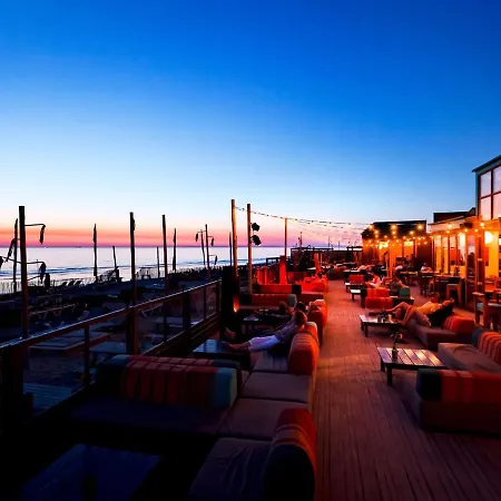 Special, Compound Group Accommodation, 100 M. From The Sea