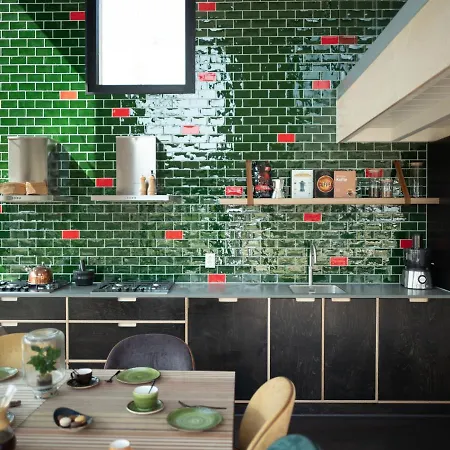 Special, Compound Group Accommodation, 100 M. From The Sea * Zandvoort